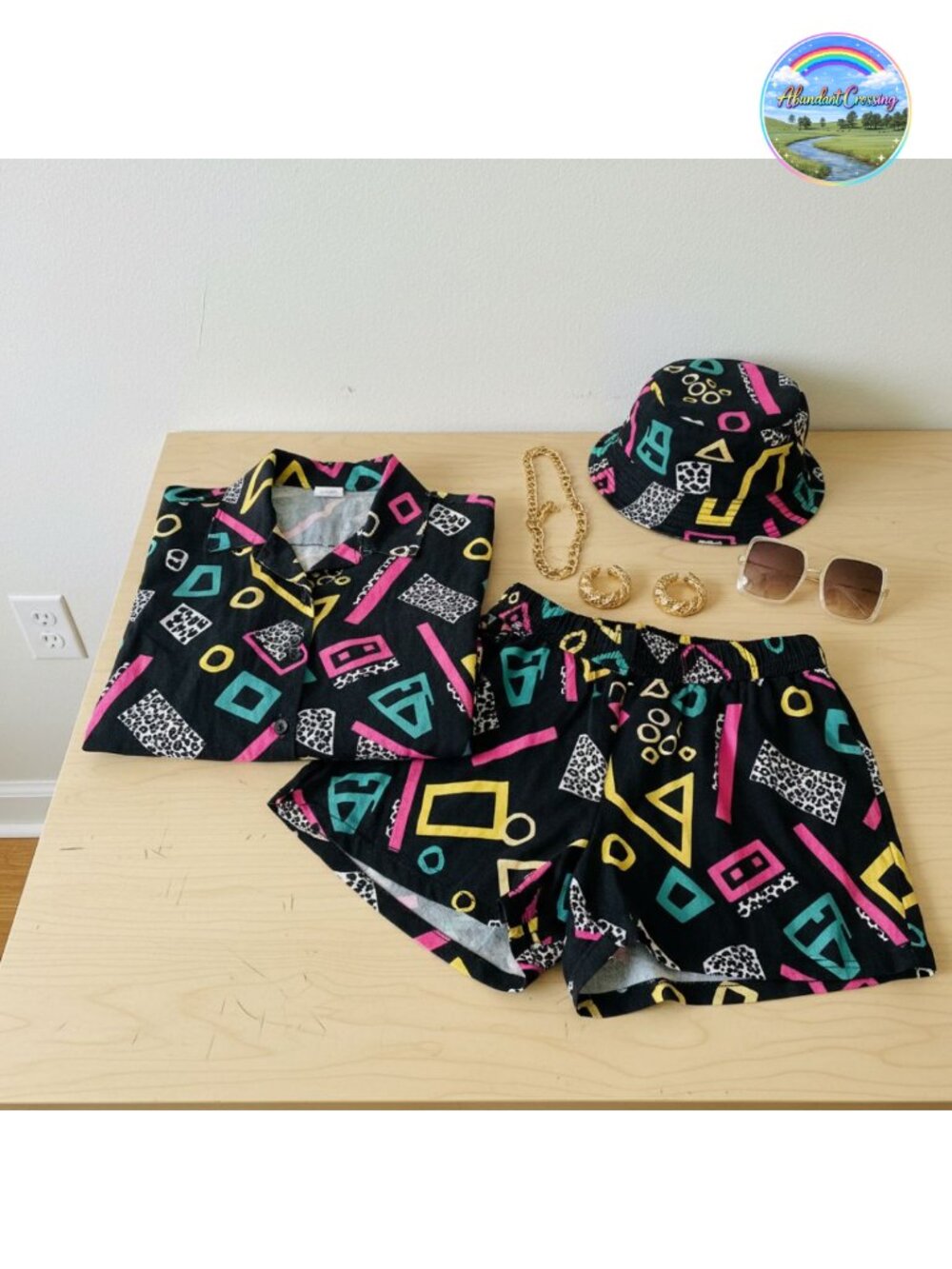 Women's 80s 90s Retro Party Costume Set Button Up Blouse Yoga Pants Bucket Hat